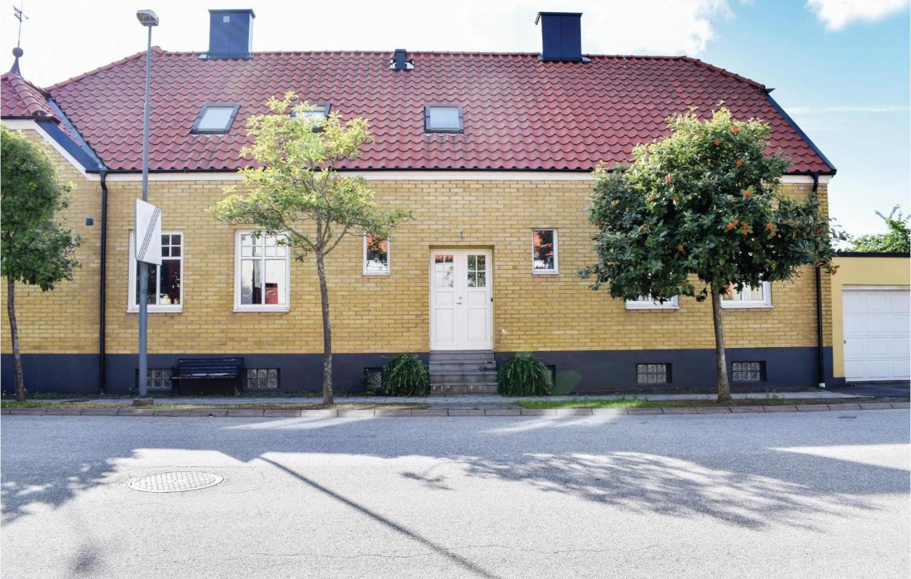 Two-Bedroom Apartment in Ystad Buitenkant foto